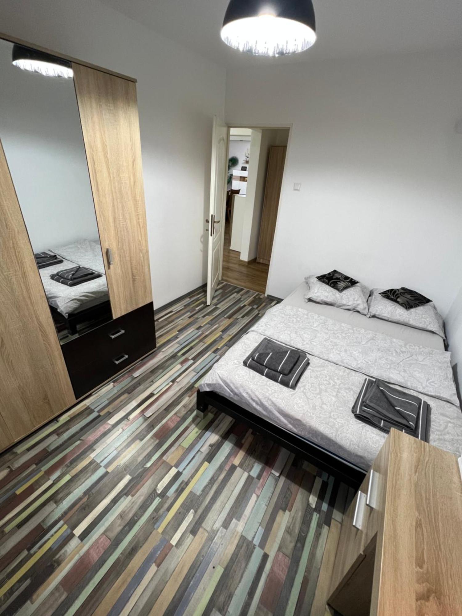 Aparthotel Aurel Vlaicu City Center Cluj-Napoca Esterno foto